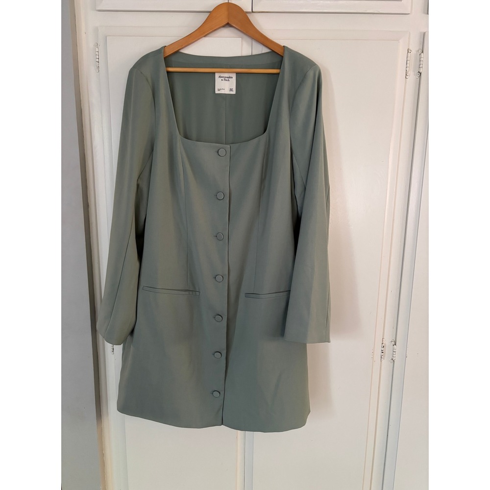 Abercrombie & Fitch Sage Green Square Neck Button Front Blazer Dress XLT